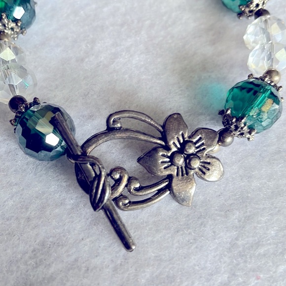 Aqua Swarovski Bracelet - Picture 2 of 3